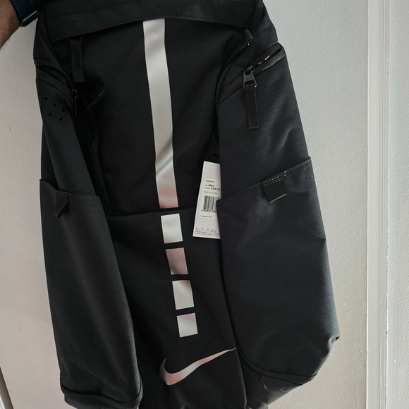 Nike Black Backpack for Men - Picture 2 of 3